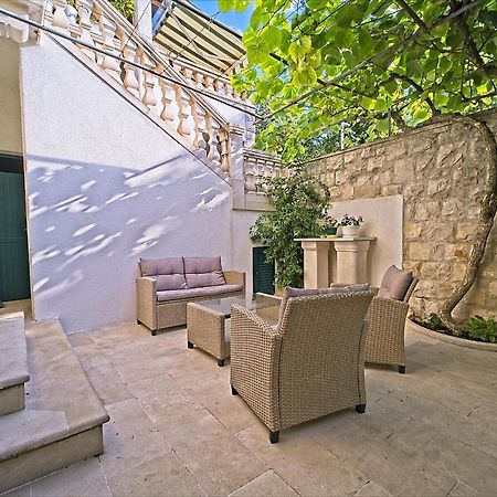 Apartment Renata Постіра Екстер'єр фото