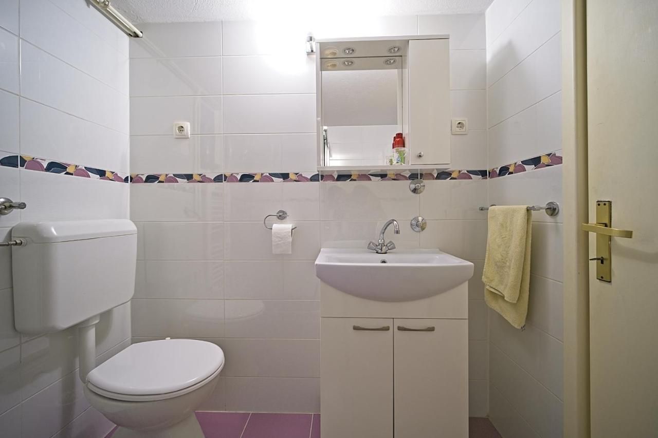 Apartment Renata Постіра Екстер'єр фото