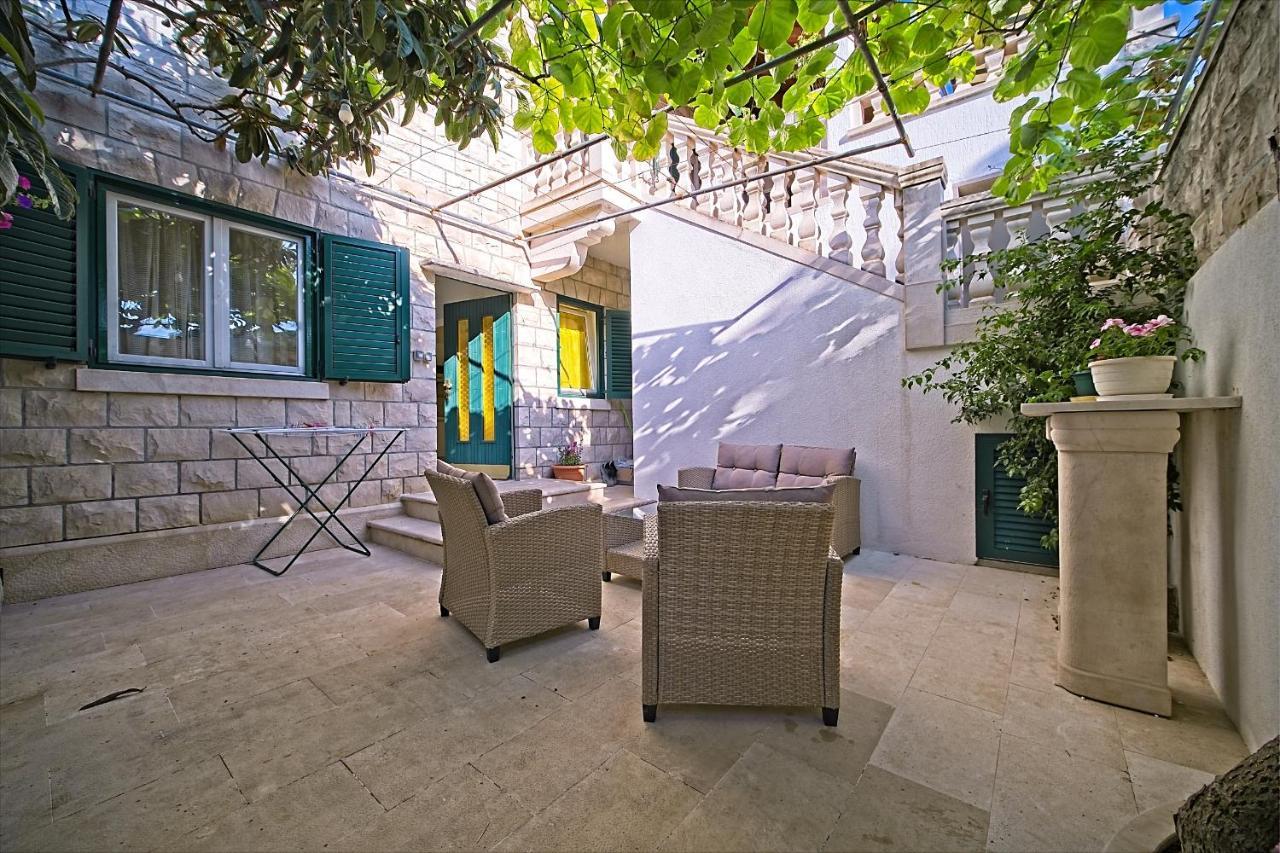 Apartment Renata Постіра Екстер'єр фото