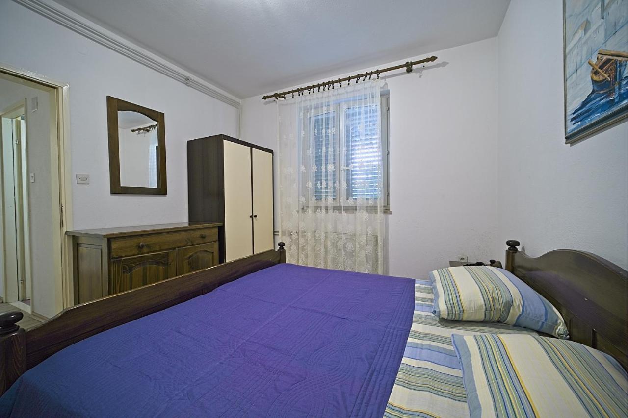 Apartment Renata Постіра Екстер'єр фото