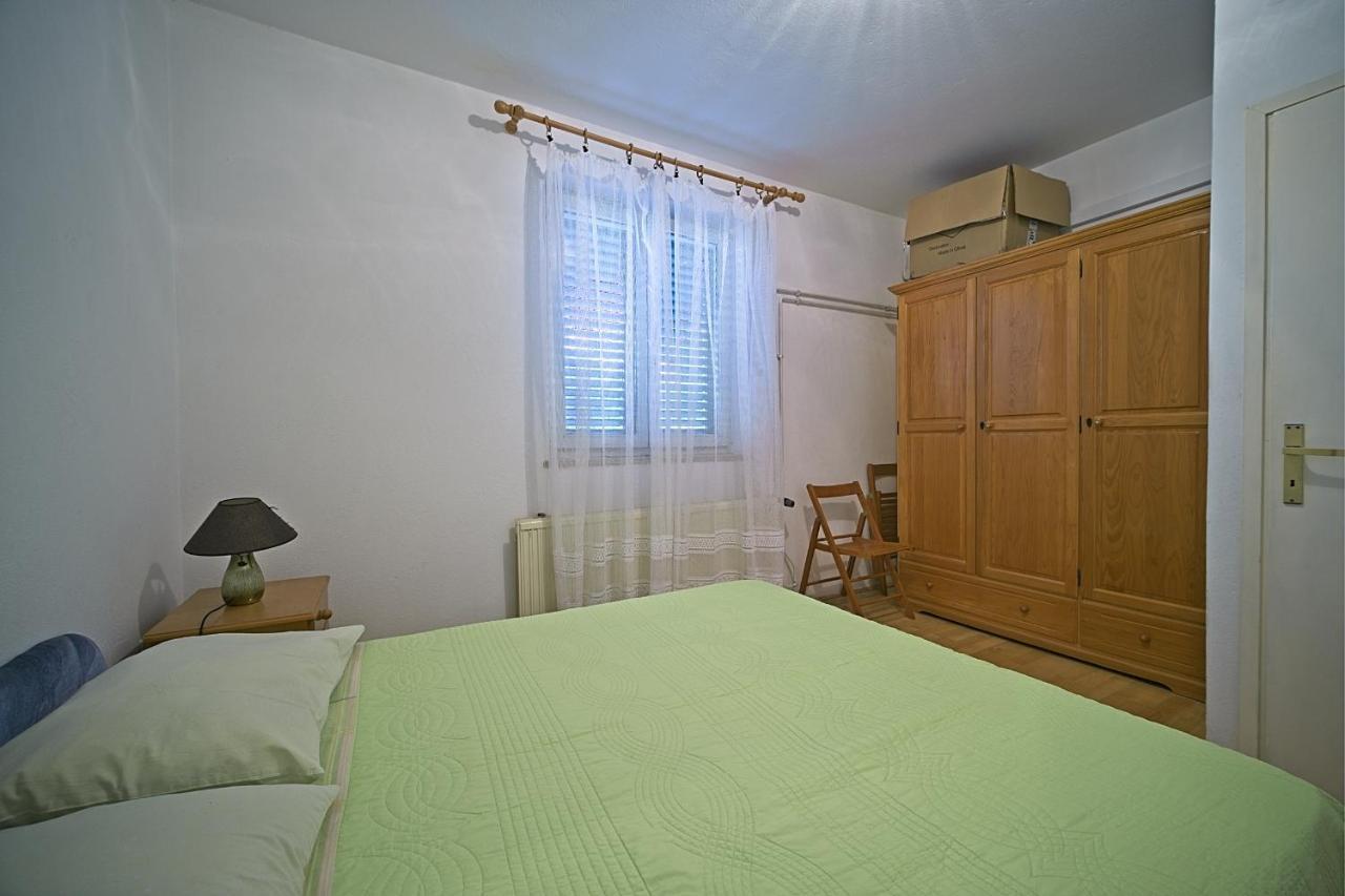Apartment Renata Постіра Екстер'єр фото